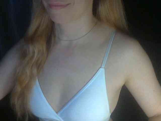 777Alina777 webcam