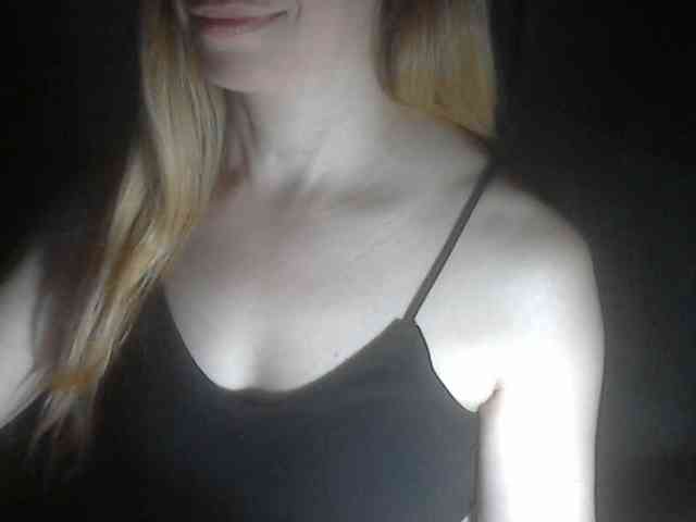 777Alina777 webcam