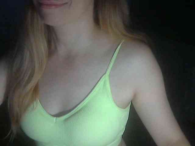 777Alina777 webcam
