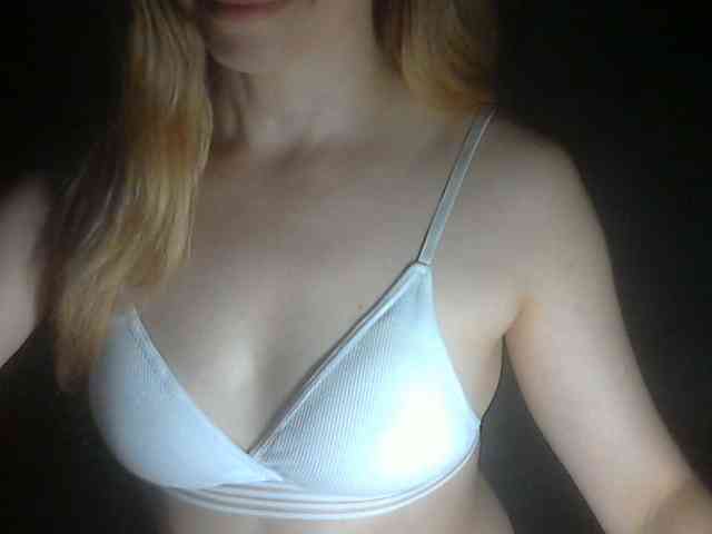 777Alina777 webcam