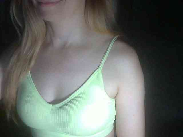 777Alina777 webcam