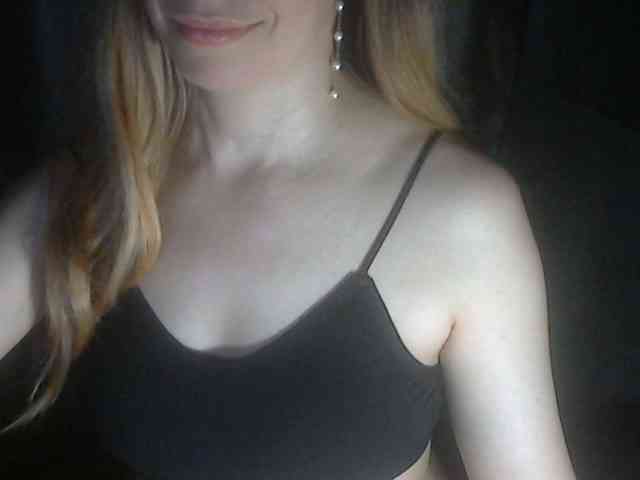777Alina777 webcam