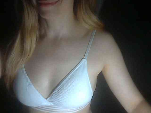 777Alina777 webcam
