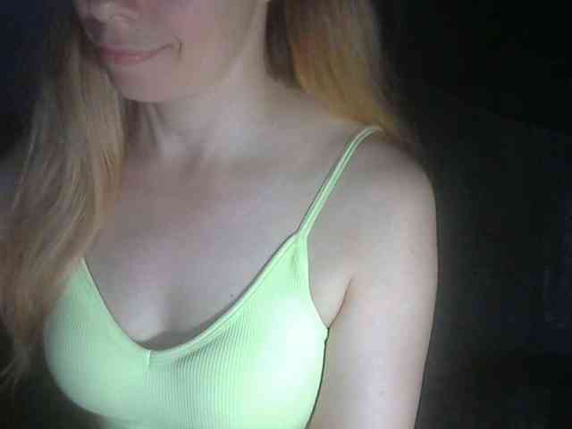 777Alina777 webcam