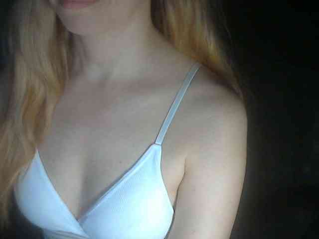 777Alina777 webcam