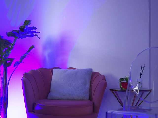 DaenerysDrogo live cam on BongaCams