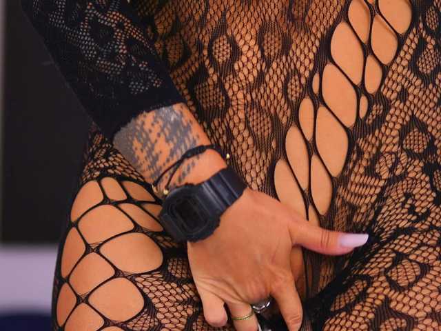 DaenerysDrogo live cam on BongaCams