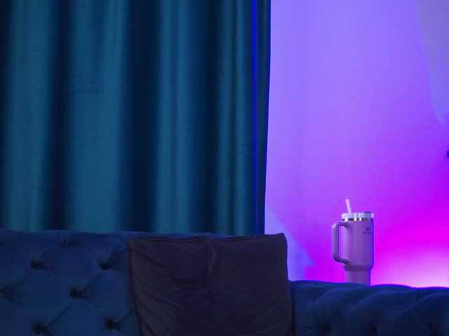 DaenerysDrogo live cam on BongaCams