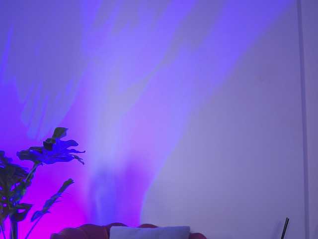 DaenerysDrogo live cam on BongaCams
