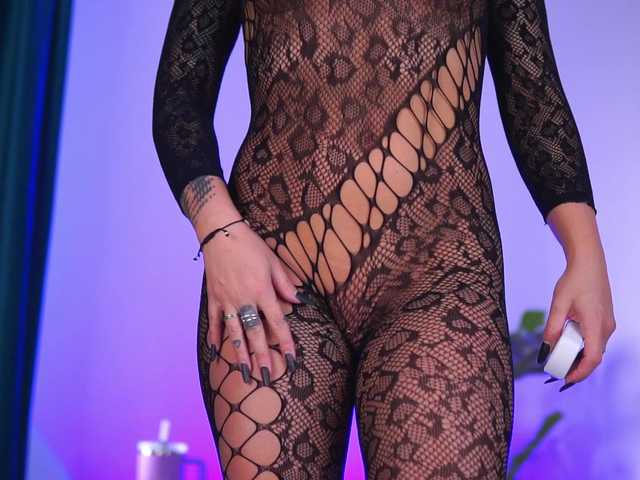 DaenerysDrogo live cam on BongaCams