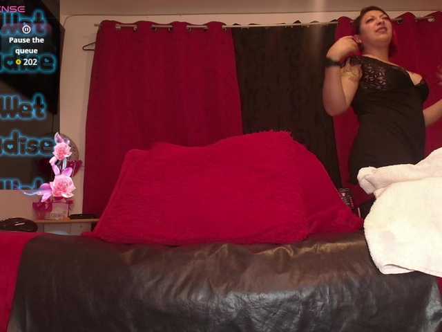 queensquirtluna