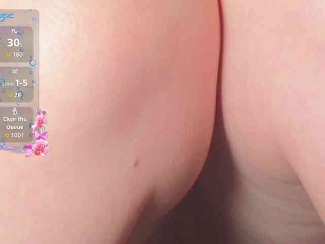 queensquirtluna webcam