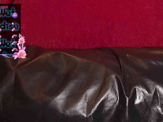 queensquirtluna webcam