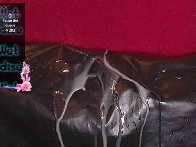 queensquirtluna webcam