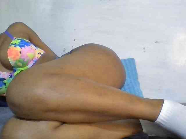 hotdreamteen webcam