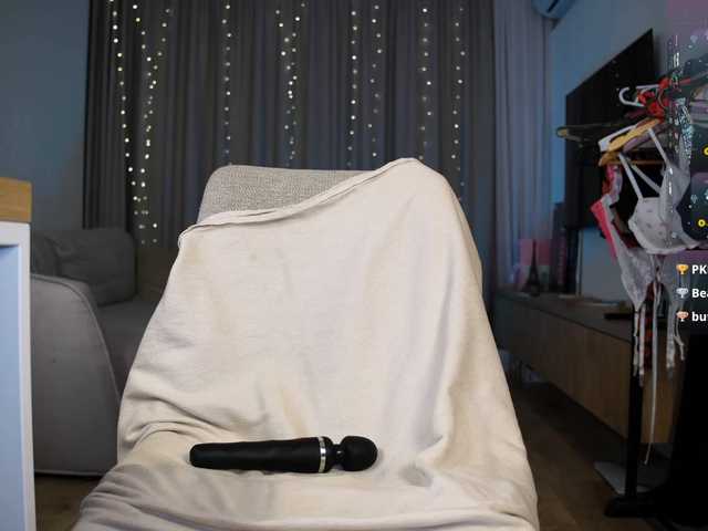 adria-lux cam belle