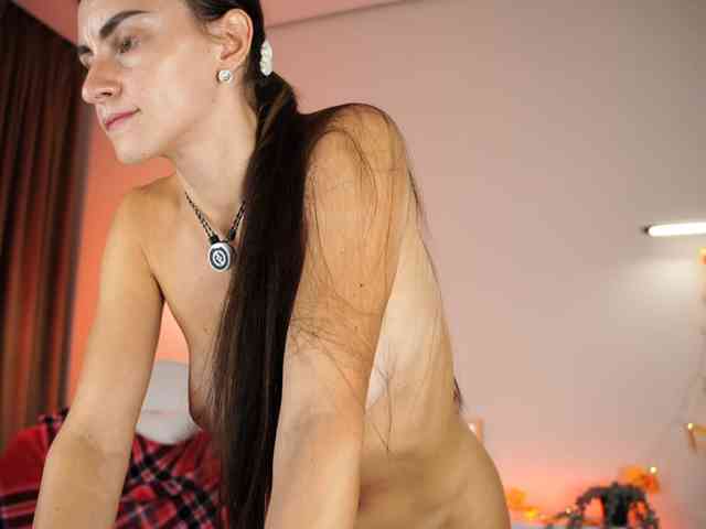 Adalin_Moore webcam