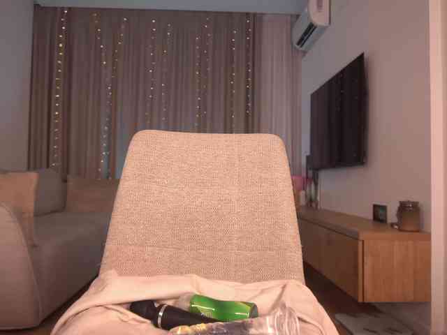 Adalin_Moore webcam