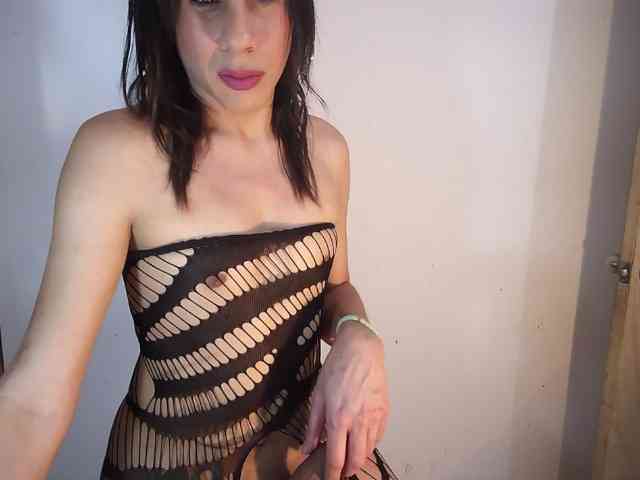 Camila-Grant Sex Cam Show