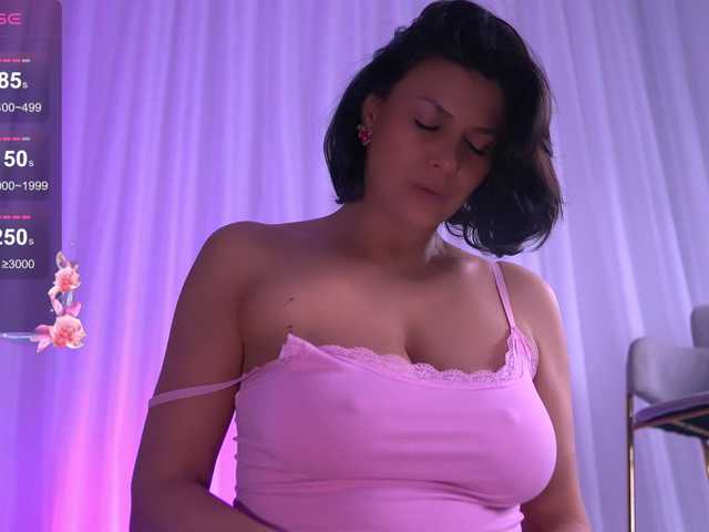 AnaisLeblanc's BongaCams show and profile