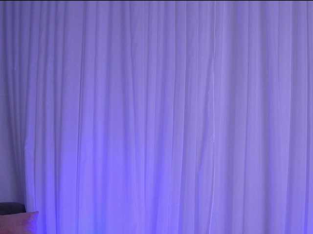 AnaisLeblanc live cam on BongaCams