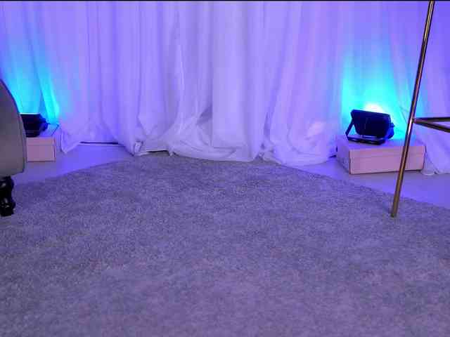 AnaisLeblanc webcam