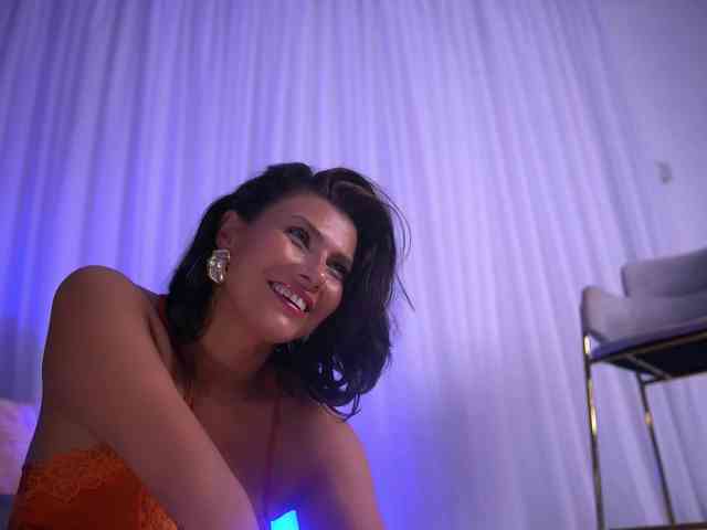 AnaisLeblanc webcam