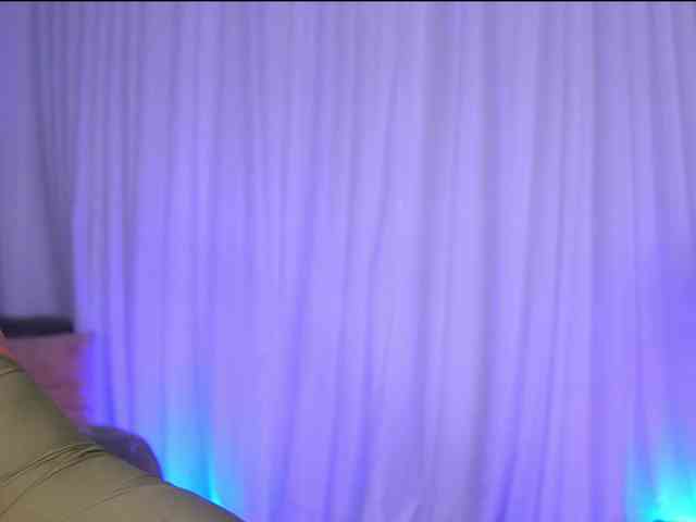 AnaisLeblanc webcam