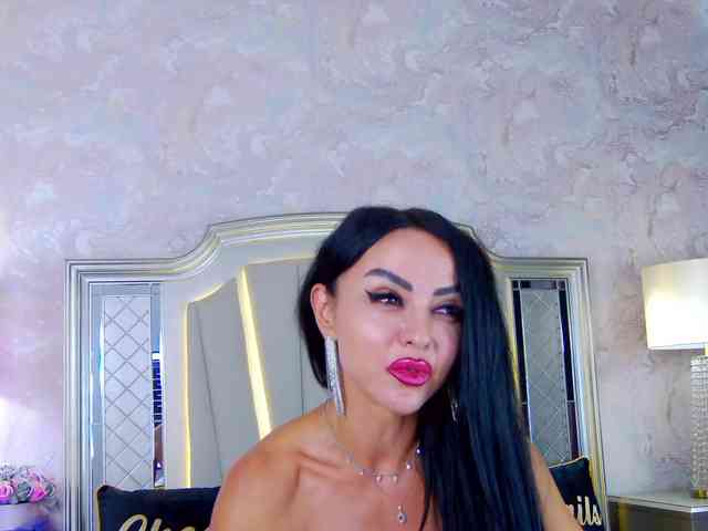 Issadorra Sex Cam Show