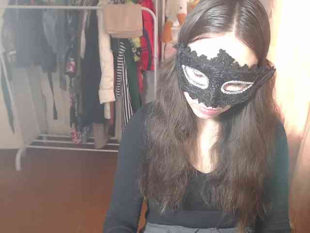 ___meow__ webcam