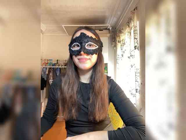 your_knownfriend webcam