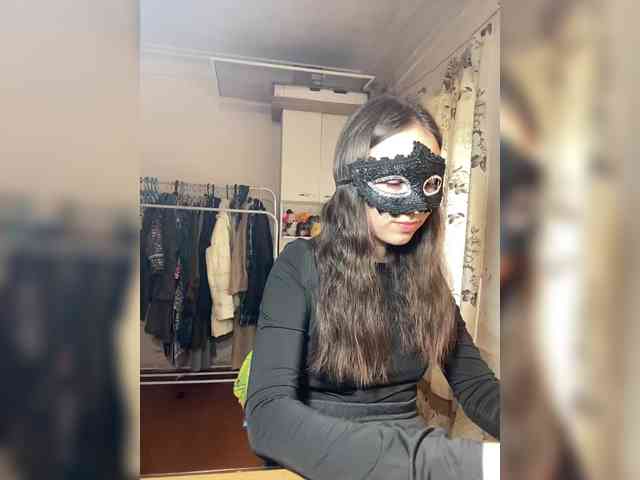 your_knownfriend webcam