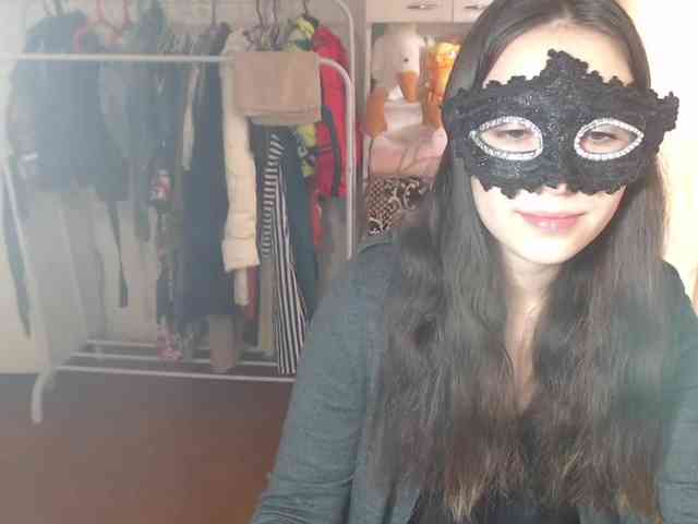 ___meow__ webcam