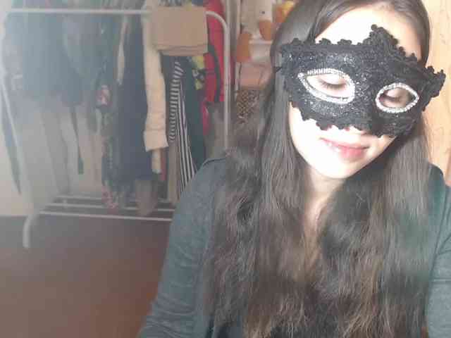 ___meow__ webcam