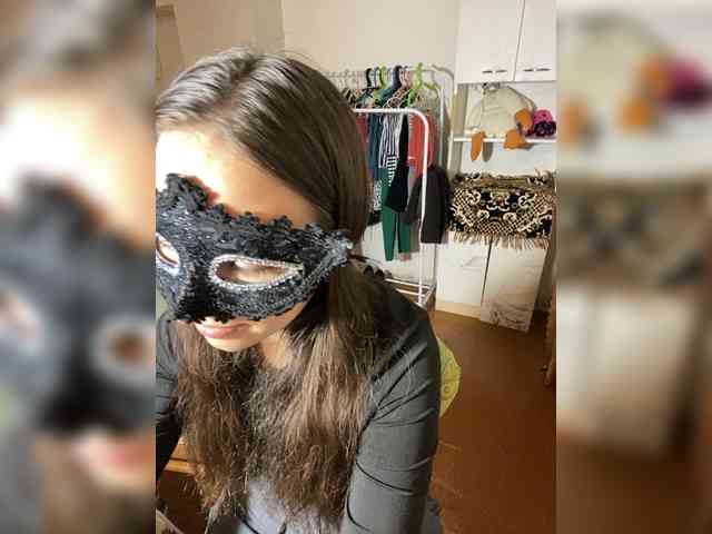 _beautiful_lady_ webcam