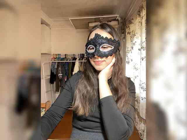 your_knownfriend webcam