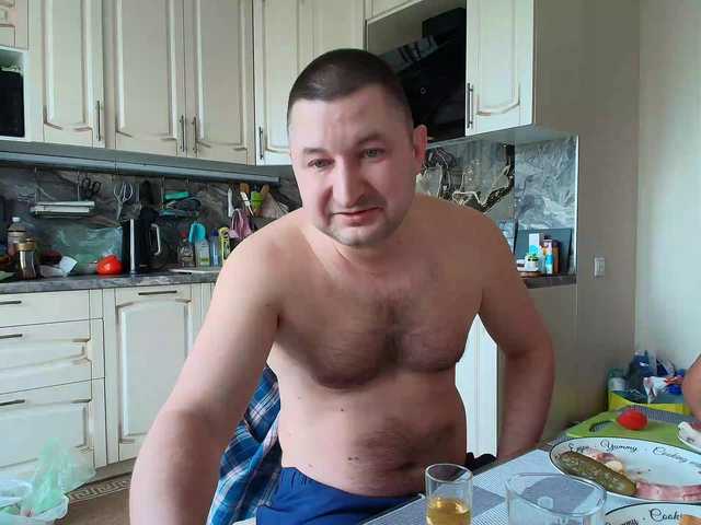 RigliBiz's BongaCams show and profile