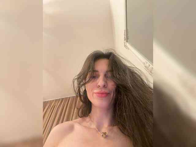 RebecaMur webcam