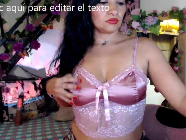 lunasky83 live cam on BongaCams