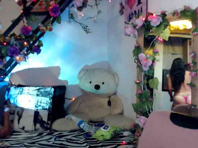 lunasky83 webcam