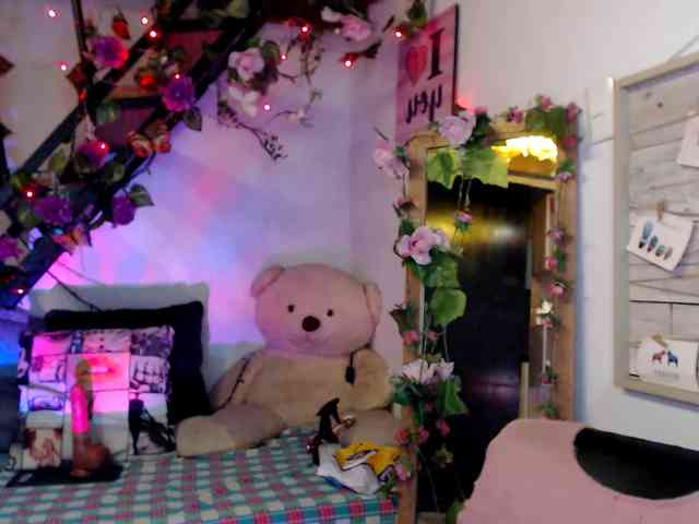 lunasky83 webcam