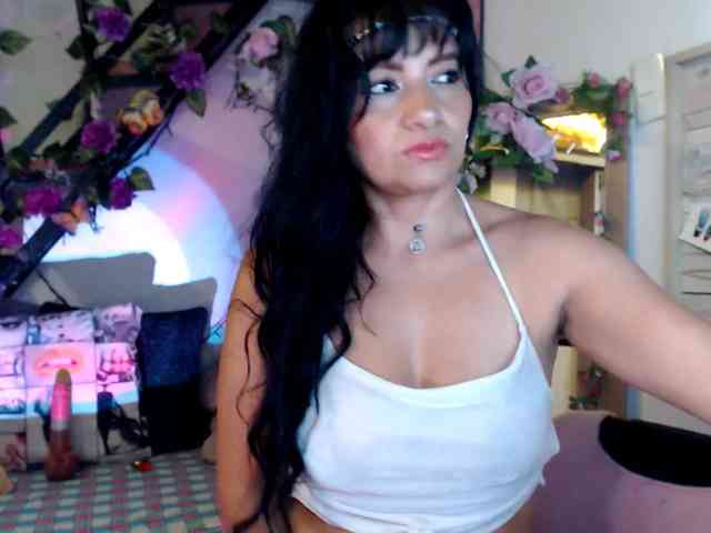 lunasky83 webcam