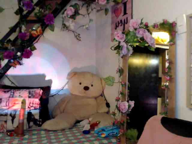 lunasky83 webcam