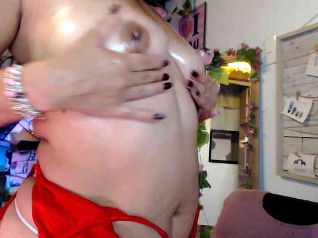 lunasky83 webcam