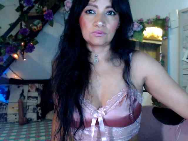 lunasky83 webcam