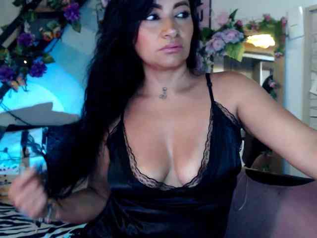 lunasky83 webcam