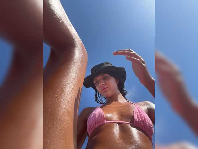 chicanogirl live webcam show