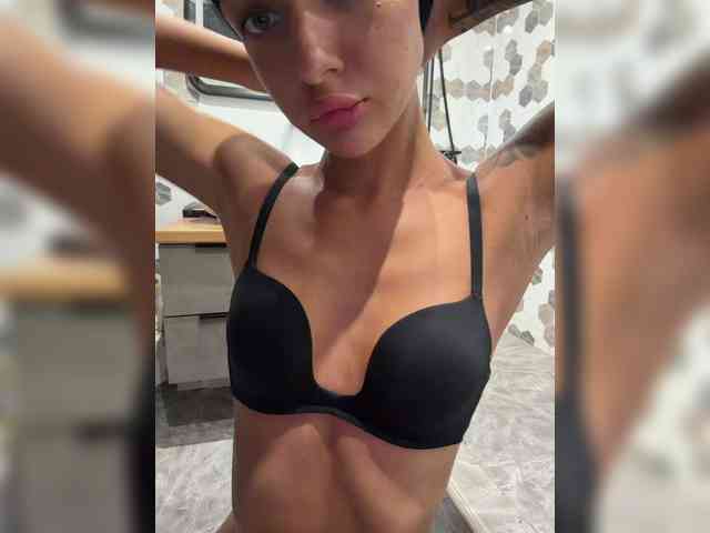 chicanogirl webcam