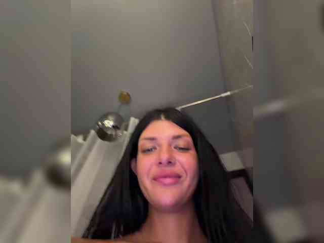 chicanogirl webcam