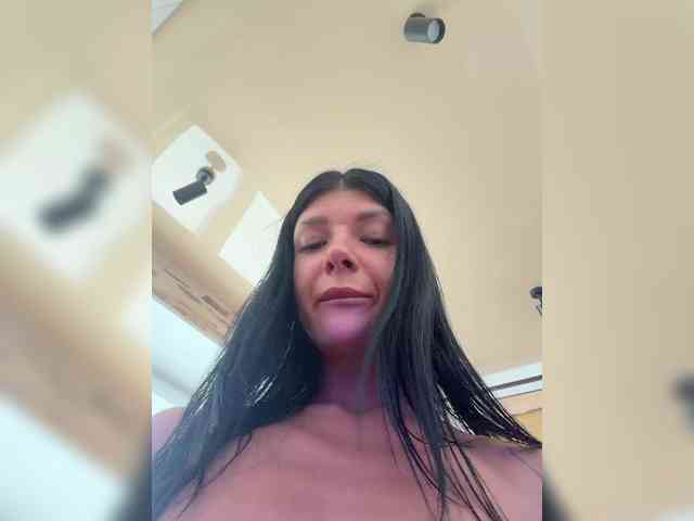 chicanogirl webcam